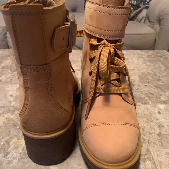 Timberland Shoes | Worn Just 2 Times! Womans Timberland Kori Park Buckle Boot - Wheat | Color: Tan | Size: 6 | Alebedinski's Closet